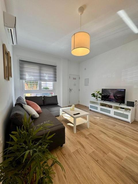 Apartamento Jardin Del Mar Malaga Ngoại thất bức ảnh